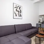 Elegance Au Coeur Du Vieil Antibes 2 Chambres Climatisation 6 Personnes
