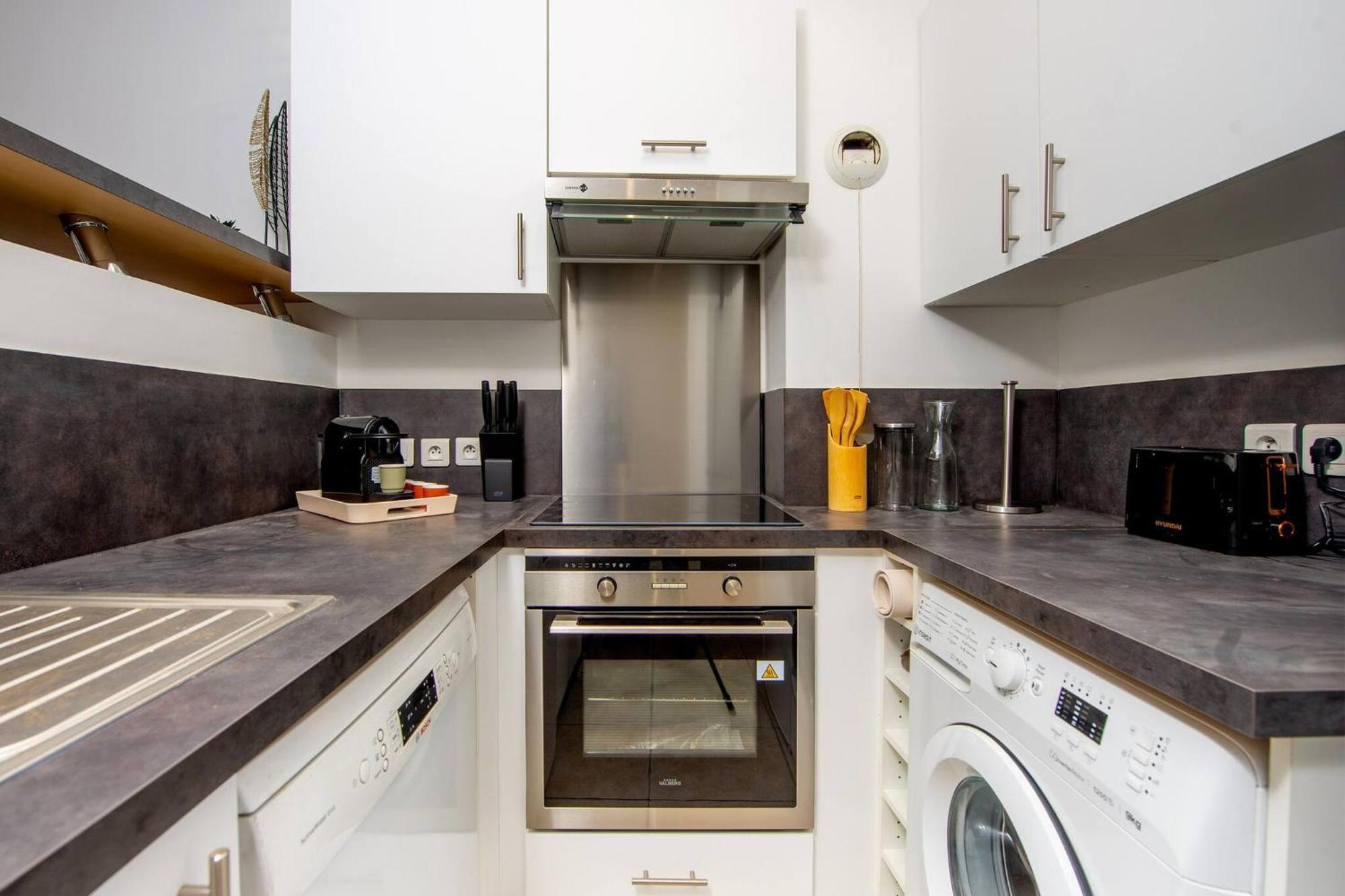 Appartamento Elegance Au Coeur Du Vieil 2 Climatisation 6 Personnes Antibes